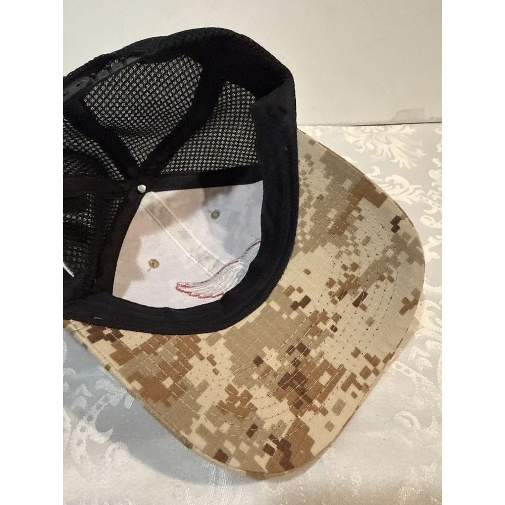 Detroit‎ Red Wings Chevrolet  Hockey Embroidered Mesh Camo Youth Hat Cap